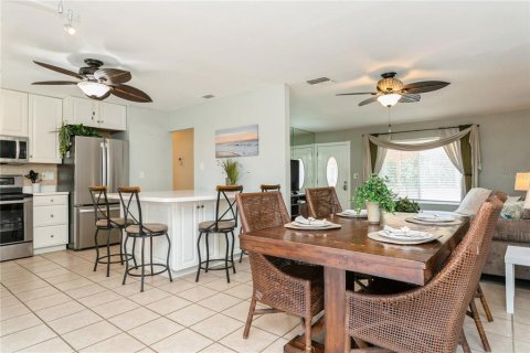 Villa ou maison à vendre à Port Charlotte, Floride: 3 chambres, 122.63 m2 № 1326813 - photo 8