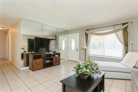 Villa ou maison à vendre à Port Charlotte, Floride: 3 chambres, 122.63 m2 № 1326813 - photo 4