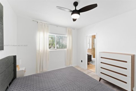 Condo in Miami Beach, Florida, 1 bedroom  № 1973557 - photo 19