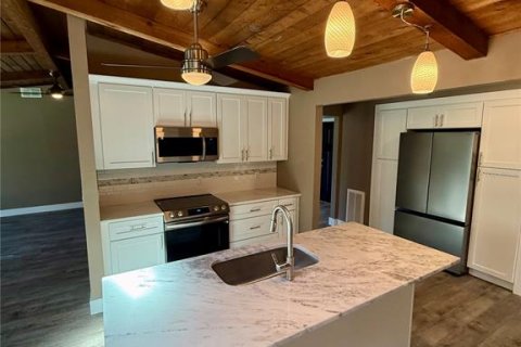 Casa en venta en Port Richey, Florida, 2 dormitorios, 147.9 m2 № 2221625 - foto 7