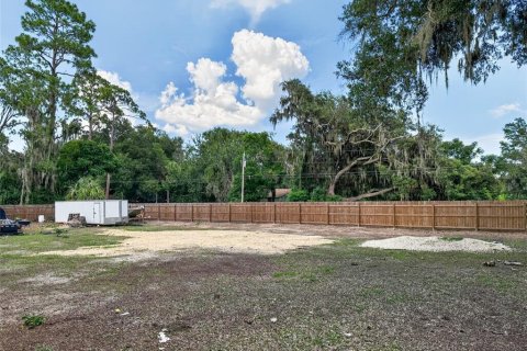 House in Ocklawaha, Florida 3 bedrooms, 117.52 sq.m. № 2236143 - photo 24