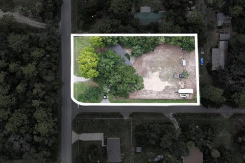 House in Ocklawaha, Florida 3 bedrooms, 117.52 sq.m. № 2236143 - photo 5