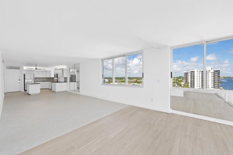 Copropriété à vendre à Fort Lauderdale, Floride: 2 chambres, 130.06 m2 № 2413057 - photo 17