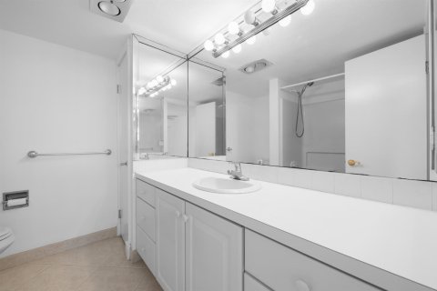 Copropriété à vendre à Fort Lauderdale, Floride: 2 chambres, 130.06 m2 № 2413057 - photo 27
