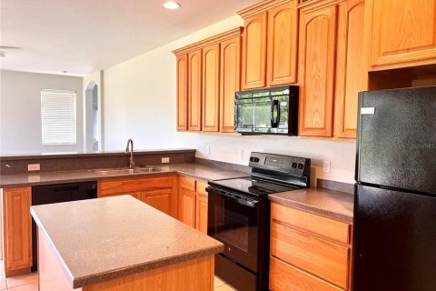 Casa en alquiler en Alva, Florida, 5 dormitorios, 247.21 m2 № 1850294 - foto 6