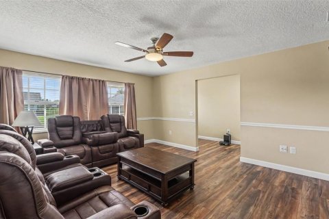 Villa ou maison à vendre à Lakeland, Floride: 4 chambres, 210.89 m2 № 2349928 - photo 27