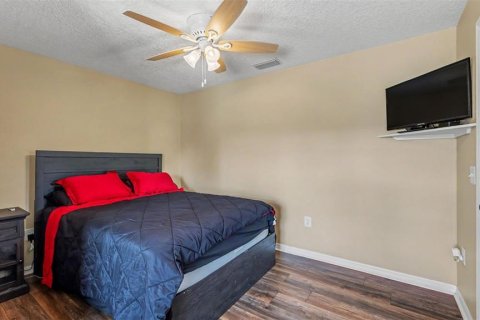 Villa ou maison à vendre à Lakeland, Floride: 4 chambres, 210.89 m2 № 2349928 - photo 16