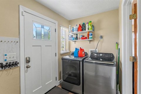 Villa ou maison à vendre à Lakeland, Floride: 4 chambres, 210.89 m2 № 2349928 - photo 13