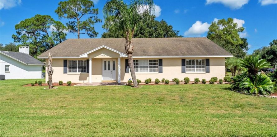 Villa ou maison à Lakeland, Floride 4 chambres, 210.89 m2 № 2349928