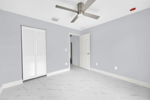 Casa en venta en St. Lucie, Florida, 3 dormitorios, 125.42 m2 № 2177094 - foto 25