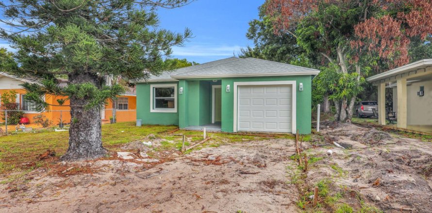 Casa en St. Lucie, Florida 3 dormitorios, 125.42 m2 № 2177094