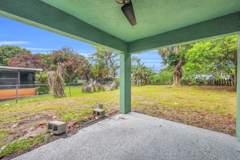 Casa en venta en St. Lucie, Florida, 3 dormitorios, 125.42 m2 № 2177094 - foto 29