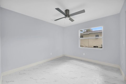 Casa en venta en St. Lucie, Florida, 3 dormitorios, 125.42 m2 № 2177094 - foto 26