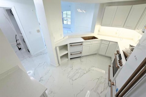 Condominio en venta en Orlando, Florida, 3 dormitorios, 126.53 m2 № 2155702 - foto 7