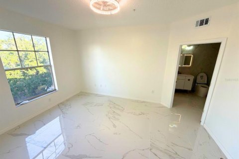 Condominio en venta en Orlando, Florida, 3 dormitorios, 126.53 m2 № 2155702 - foto 22