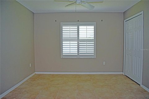 Villa ou maison à louer à Spring Hill, Floride: 3 chambres, 156.82 m2 № 2102384 - photo 18