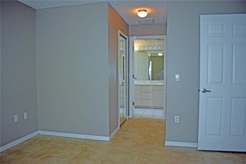 Villa ou maison à louer à Spring Hill, Floride: 3 chambres, 156.82 m2 № 2102384 - photo 16