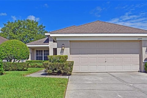Villa ou maison à Spring Hill, Floride 3 chambres, 156.82 m2 № 2102384