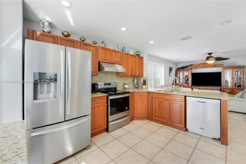 Villa ou maison à vendre à Lake Worth, Floride: 4 chambres, 184.32 m2 № 1968074 - photo 26