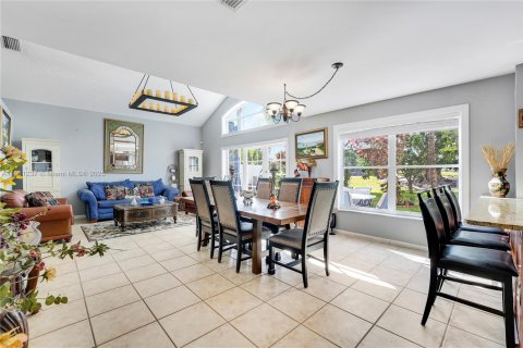 Villa ou maison à vendre à Lake Worth, Floride: 4 chambres, 184.32 m2 № 1968074 - photo 21