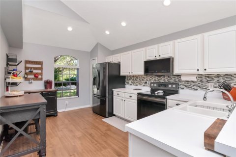 Casa en venta en Wesley Chapel, Florida, 3 dormitorios, 164.81 m2 № 1914930 - foto 12