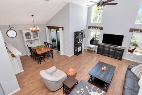 Casa en venta en Wesley Chapel, Florida, 3 dormitorios, 164.81 m2 № 1914930 - foto 24