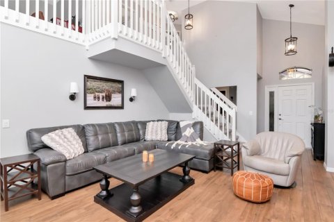 Casa en venta en Wesley Chapel, Florida, 3 dormitorios, 164.81 m2 № 1914930 - foto 4