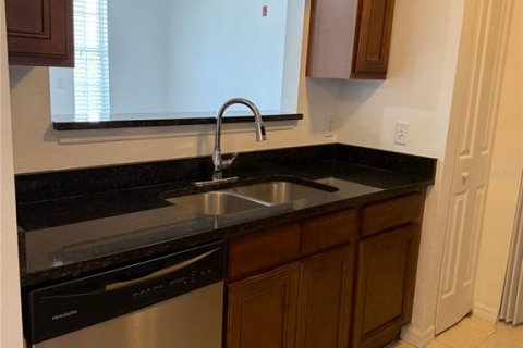Condominio en alquiler en Celebration, Florida, 2 dormitorios, 95.88 m2 № 1833584 - foto 3