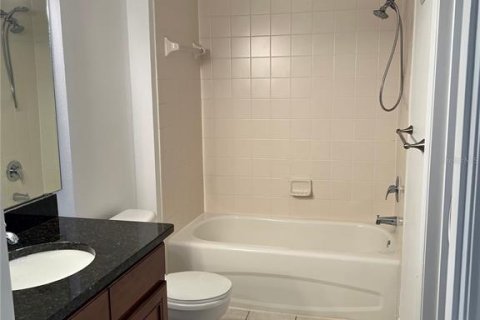 Condominio en alquiler en Celebration, Florida, 2 dormitorios, 95.88 m2 № 1833584 - foto 10