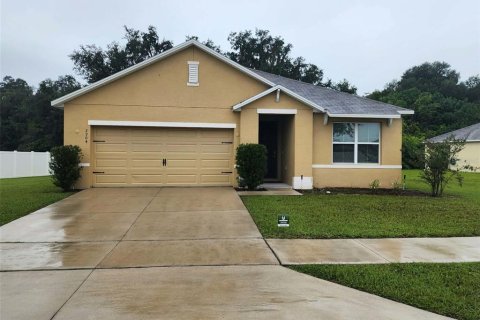 Villa ou maison à Ocala, Floride 3 chambres, 155.15 m2 № 2406723
