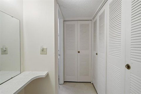 Condominio en venta en Saint Petersburg, Florida, 3 dormitorios, 139.35 m2 № 2288091 - foto 9