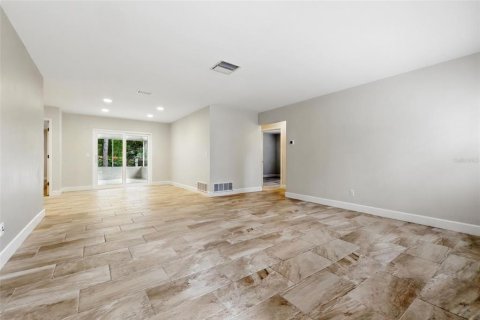 Villa ou maison à vendre à Clearwater, Floride: 3 chambres, 121.05 m2 № 1884096 - photo 4