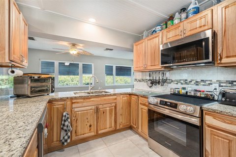 Casa en venta en Port Richey, Florida, 3 dormitorios, 211.35 m2 № 1851397 - foto 16