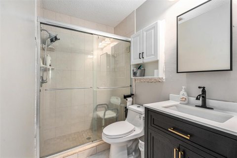 Casa en venta en Port Richey, Florida, 3 dormitorios, 211.35 m2 № 1851397 - foto 27