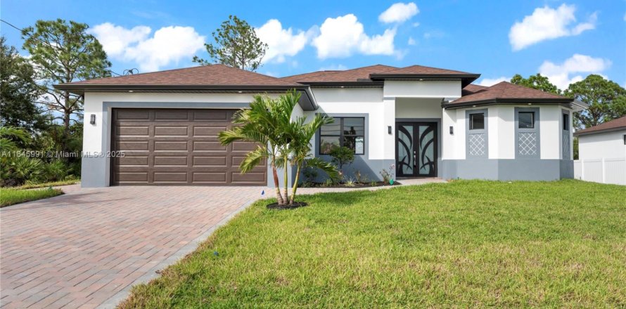 Casa en Lehigh Acres, Florida 3 dormitorios, 173.82 m2 № 1842833