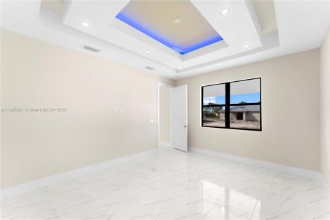 Casa en venta en Lehigh Acres, Florida, 3 dormitorios, 173.82 m2 № 1842833 - foto 12