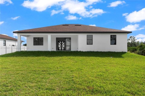 Casa en venta en Lehigh Acres, Florida, 3 dormitorios, 173.82 m2 № 1842833 - foto 2
