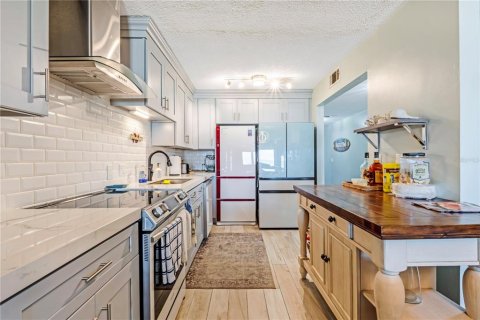 Copropriété à vendre à Ormond Beach, Floride: 2 chambres, 106.84 m2 № 2215752 - photo 14