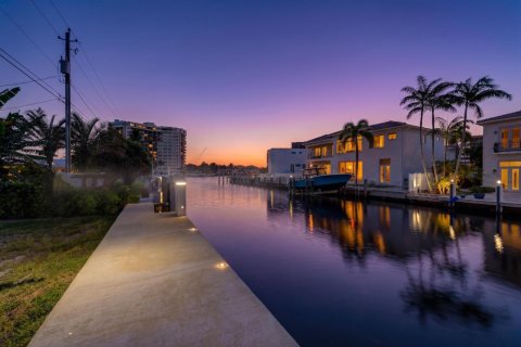 House in Boca Raton, Florida 3 rooms, 577.29 sq.m. № 2180320 - photo 9