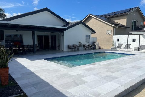 Купить виллу или дом в Майами, Флорида 3 спальни, 147.34м2, № 1989224 - фото 5