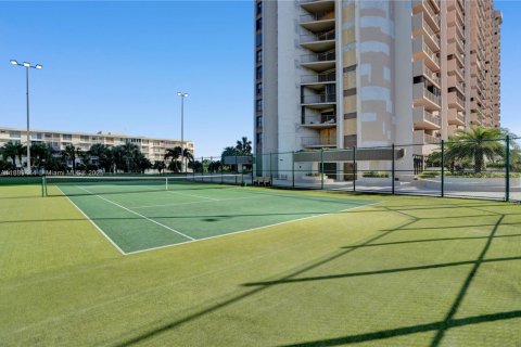 Copropriété à vendre à Miami, Floride: 2 chambres, 135.64 m2 № 1952606 - photo 11