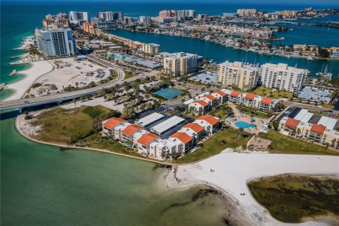Copropriété à louer à Clearwater, Floride: 2 chambres, 121.7 m2 № 2412661 - photo 2