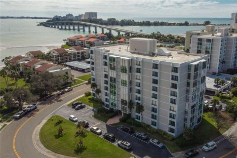 Condo à Clearwater, Floride, 2 chambres № 2412661