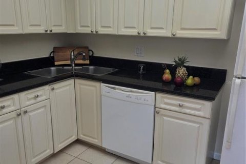 Copropriété à louer à Clearwater, Floride: 2 chambres, 121.7 m2 № 2412661 - photo 16