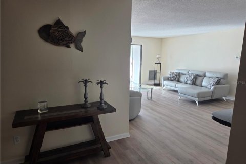 Copropriété à louer à Clearwater, Floride: 2 chambres, 121.7 m2 № 2412661 - photo 9