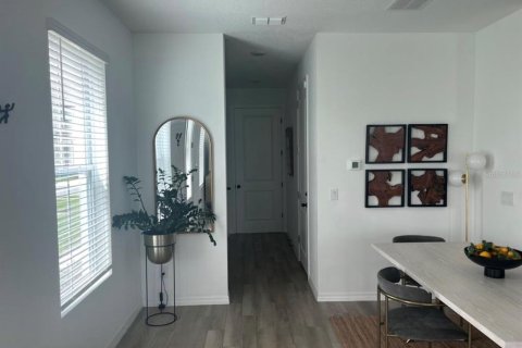 Touwnhouse à louer à Davenport, Floride: 3 chambres, 201.97 m2 № 2386244 - photo 8