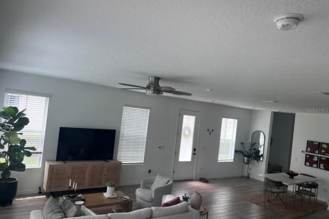 Touwnhouse à louer à Davenport, Floride: 3 chambres, 201.97 m2 № 2386244 - photo 13