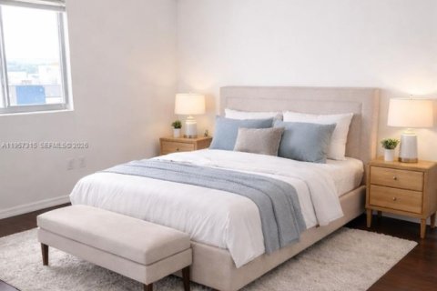 Кондоминиум с 2 спальнями в Майами, Флорида № 2011427