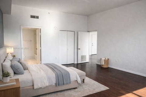 Купить кондоминиум в Майами, Флорида 2 спальни, 91.42м2, № 2011427 - фото 2