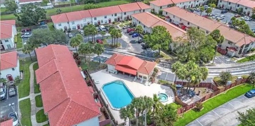 Townhouse in Orlando, Florida 2 bedrooms, 102.56 sq.m. № 1872898